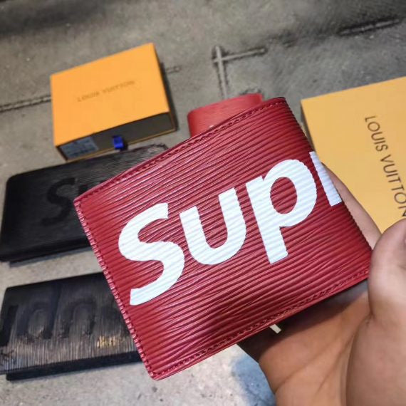 Supreme x LV Wallet