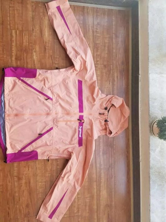 Supreme Taped Seam Jacket (Peach) – HypeExperts