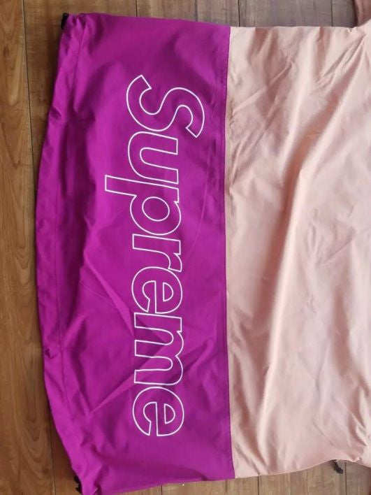 Supreme Taped Seam Jacket (Peach)